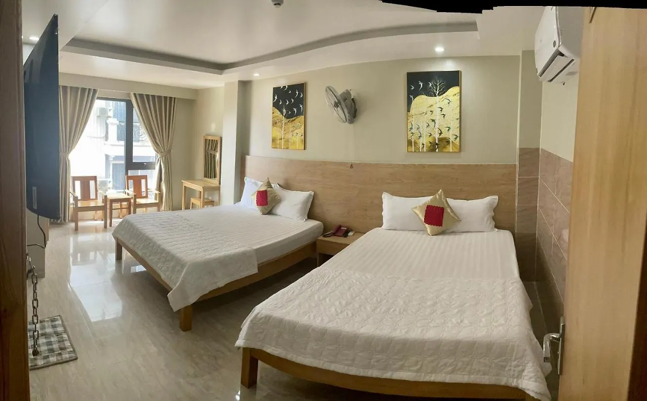 Sunrise Hotel Вунгтау