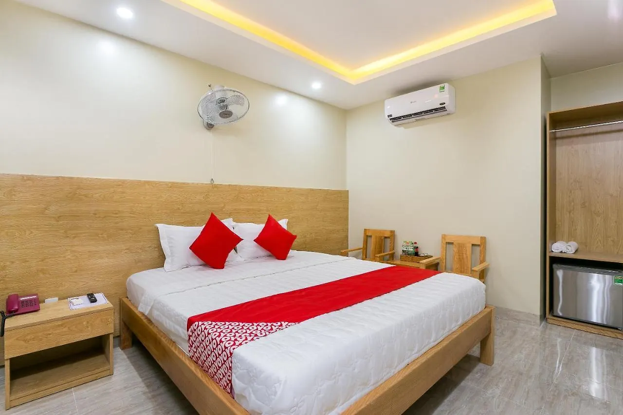 Sunrise Hotel Вунгтау